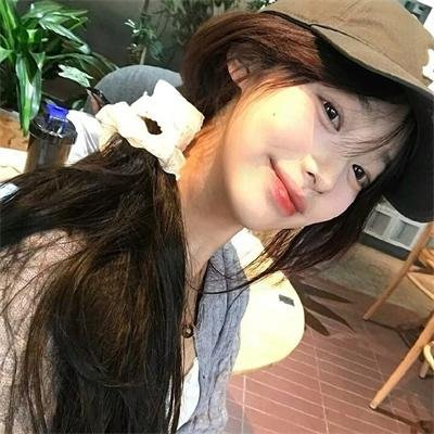 米摩沙公寓 海报